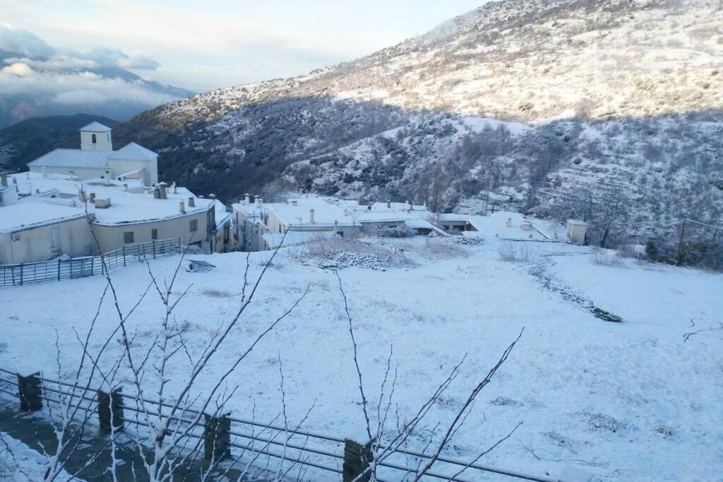 Casa Pedregosa Bubion Villa Luaran gambar